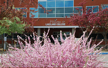 Lakeland-College-2